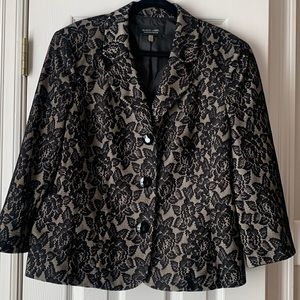 Evan Picone Black Label Lace print jacket